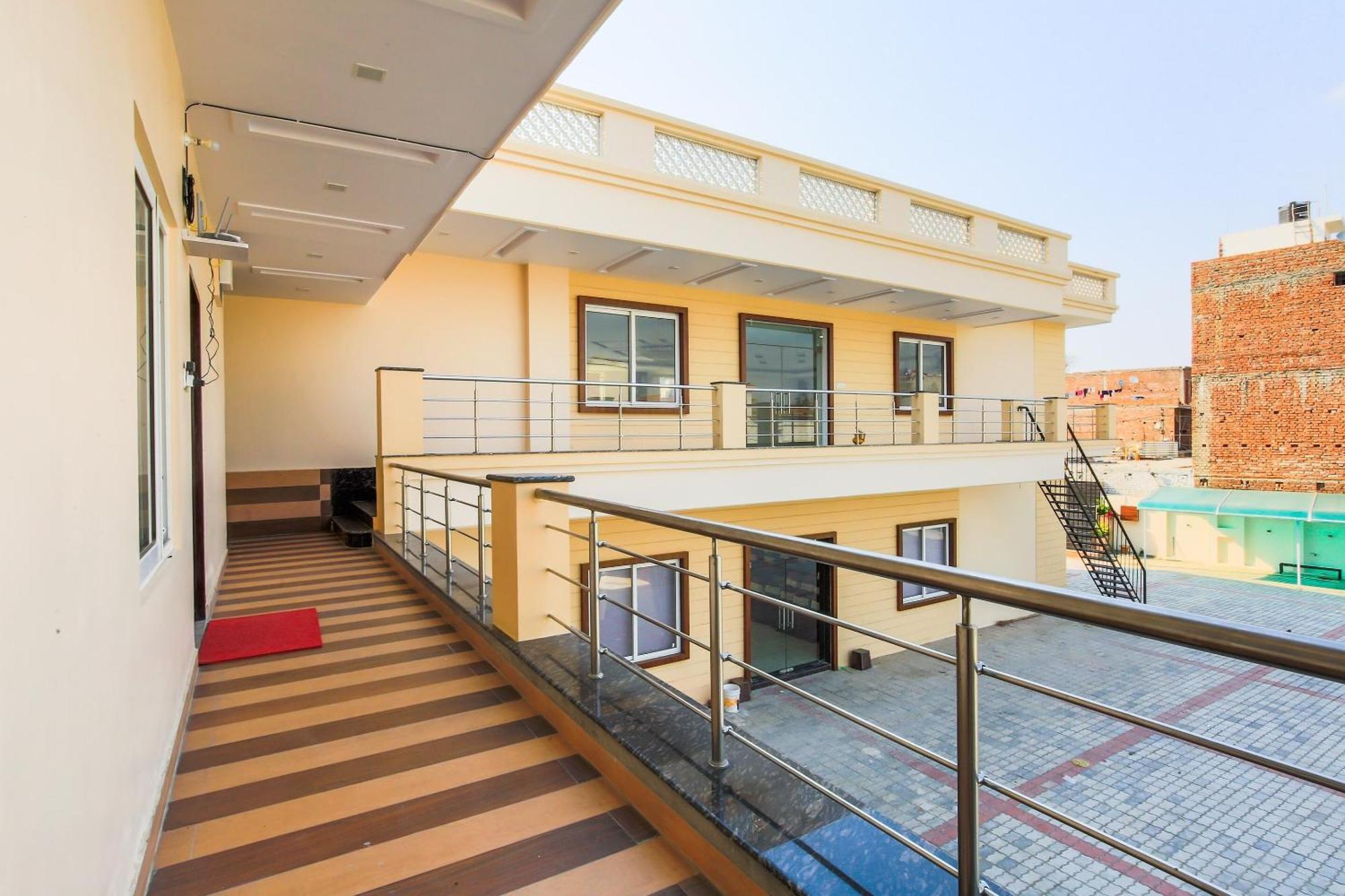 Hotel O Vaibhav Laxmi Paradise Chinhat Exterior foto